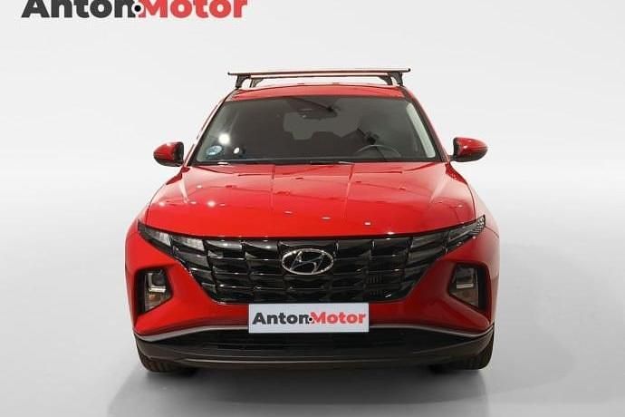 Usado Hyundai Tucson 150 CV (110 kW) 2024 Rojo SUV