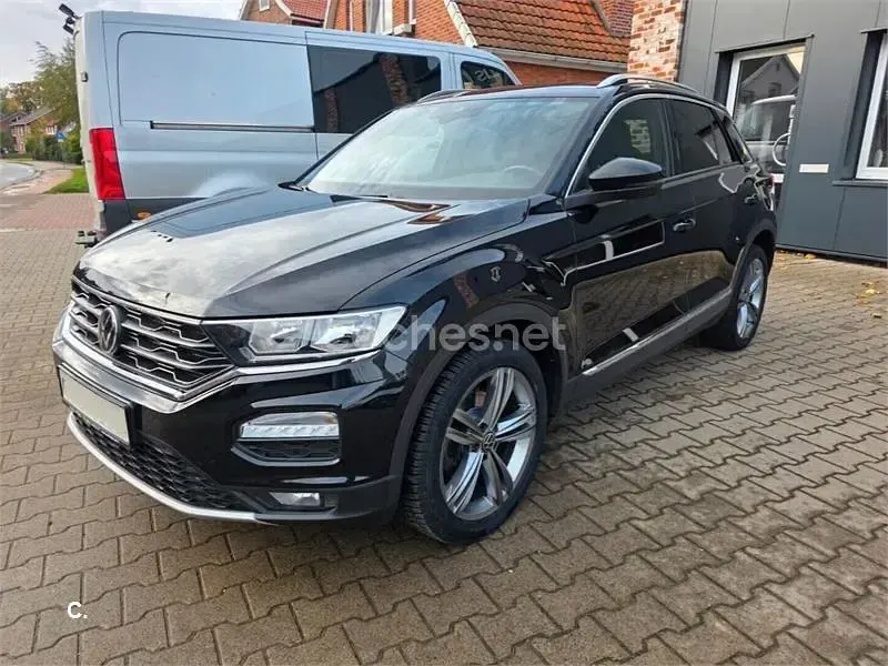 Begagnad VW T-Roc Sportline 150 HK (110 kW) 2021 Svart SUV