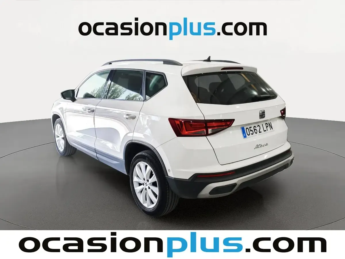 Usado Seat Ateca Style 110 CV (80 kW) 2021 Blanco SUV
