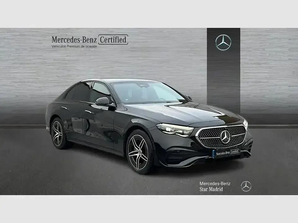 Begagnad Mercedes E300 313 HK (230 kW) 2025 Svart Sedan