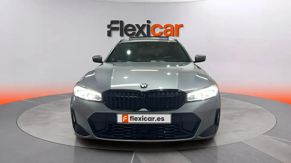 Usado BMW 330 286 CV (210 kW) 2024 Gris Familiar