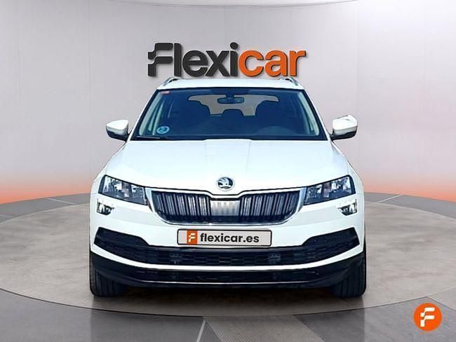 Usado Skoda Karoq Ambition 150 CV (110 kW) 2022 Blanco SUV