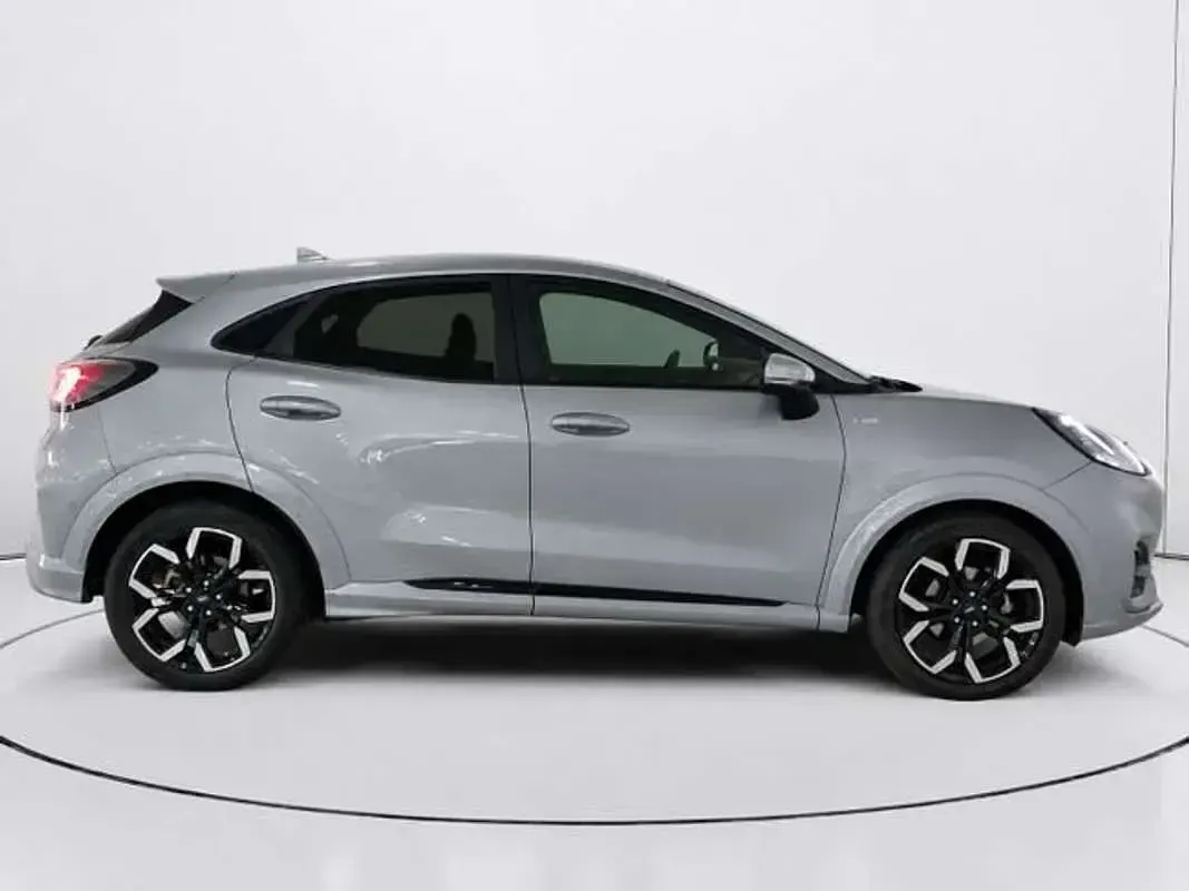 Usado Ford Puma ST-Line X 155 CV (114 kW) 2024 Gris SUV