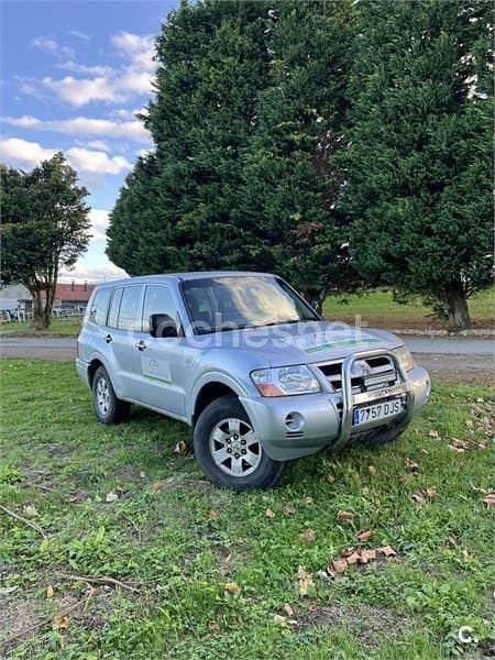 Usado Mitsubishi Montero 160 CV (117 kW) 2005 Gris / plata SUV