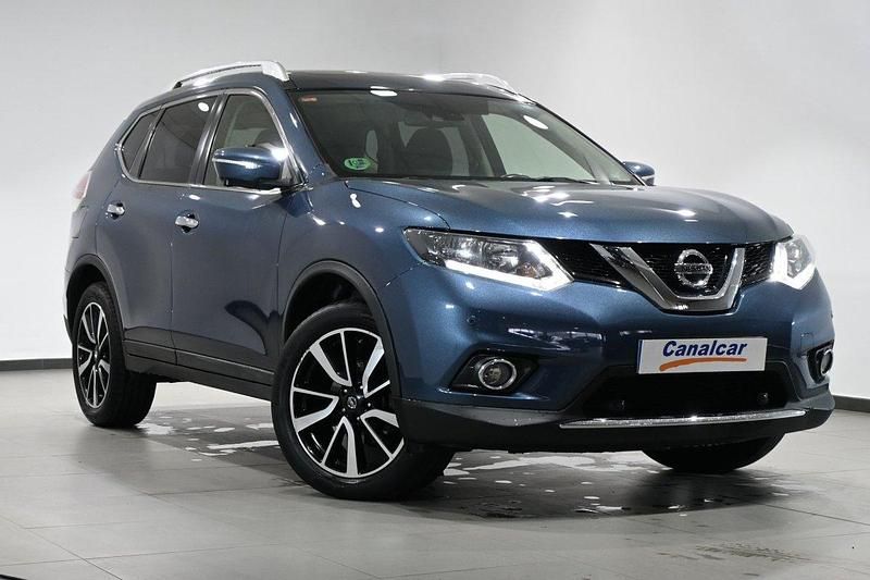 Usado Nissan X-Trail N-Connecta 130 CV (95 kW) 2017 Azul SUV