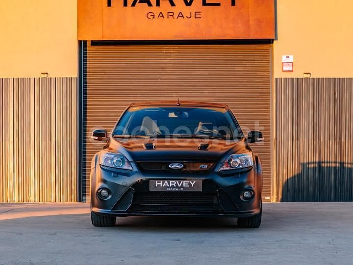 Używany Ford Focus RS 350 KM (257 kW) 2010 Czarny Sedan/Limuzyna
