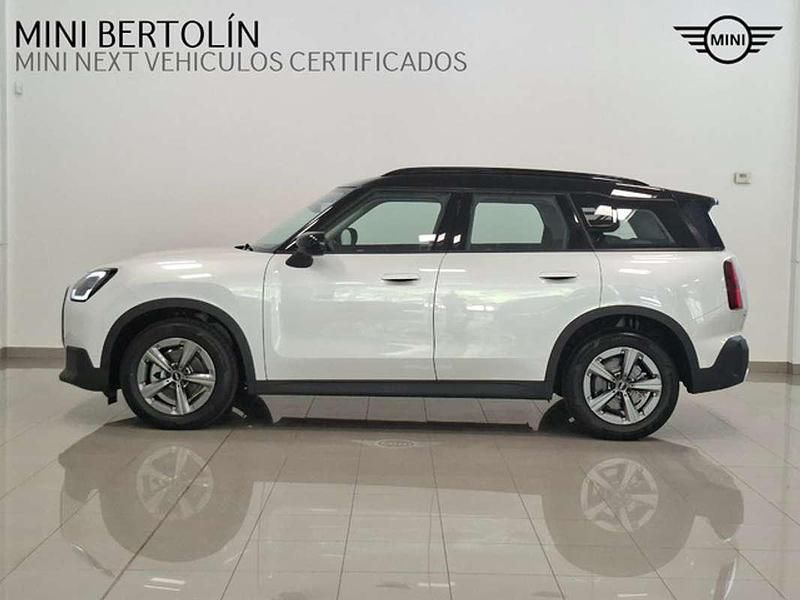 Usado Mini One D Countryman Essential 163 CV (119 kW) 2024 Blanco SUV