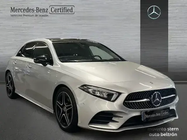 Usado Mercedes A200 AMG line 163 CV (119 kW) 2022 Gris Berlina