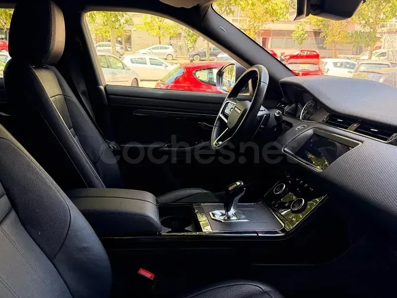 Usado Land Rover Range Rover evoque R-Dynamic 163 CV (119 kW) 2022 Gris / plata SUV