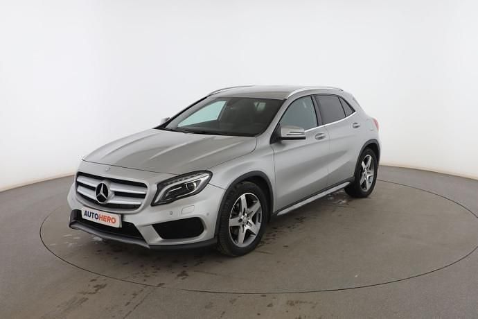 Usado Mercedes GLA200 135 CV (99 kW) 2017 SUV