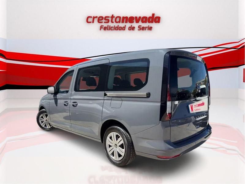 Usado VW Caddy Maxi 116 CV (85 kW) 2025 Gris Monovolumen