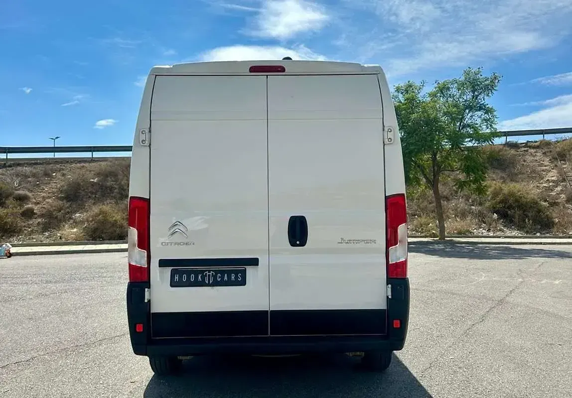 Usado Citroën Jumper 139 CV (102 kW) 2021 Blanco Monovolumen