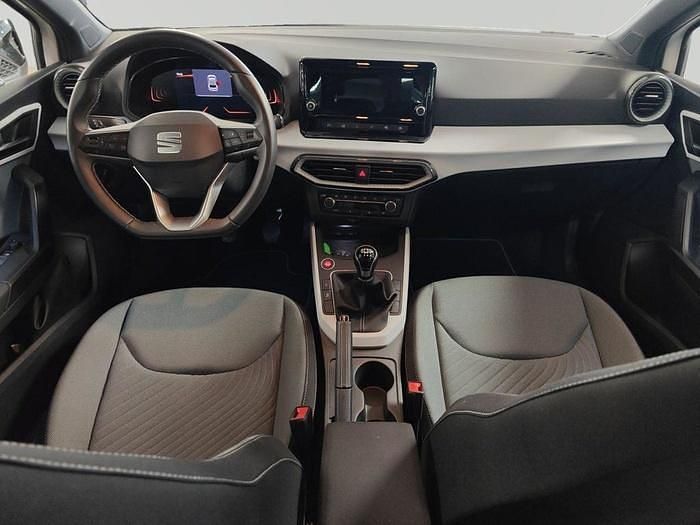 Usado Seat Ibiza 115 CV (84 kW) 2025 Blanco