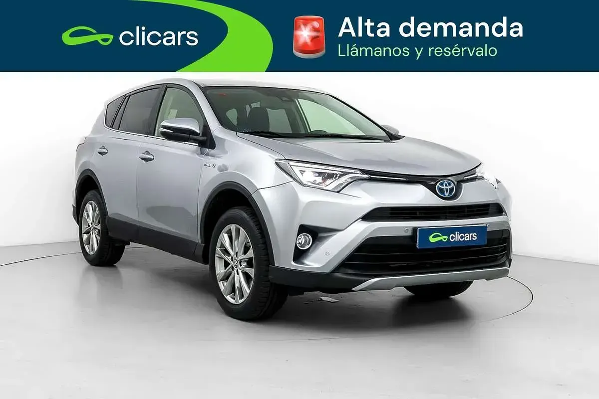 Usado Toyota RAV4 Hybrid Advance 152 CV (111 kW) 2017 Plateado SUV