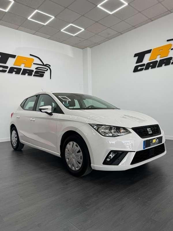 Blanco Usado 2018 Seat Ibiza Style Utilitario | 10.999 € (Precio justo) - Imagen 1/4