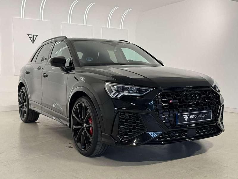 Usado Audi RS Q3 401 CV (294 kW) 2024 Negro SUV