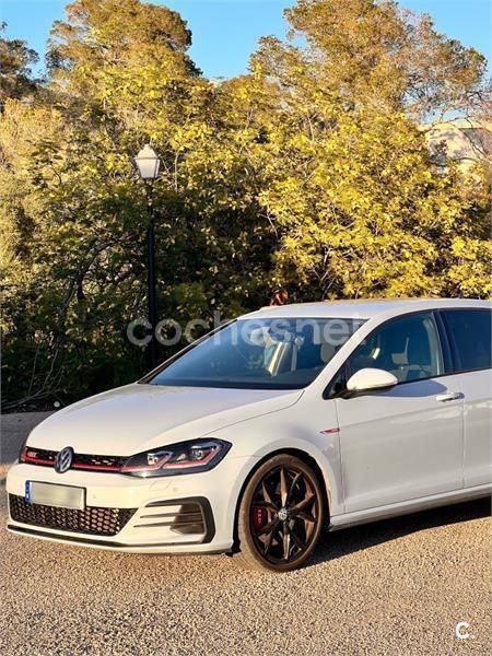 Blanco Usado 2018 VW Golf VII GTI Berlina | 26.500 € (Precio justo) - Imagen 1/4