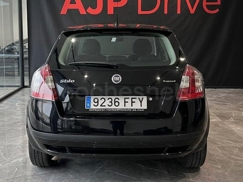 Usado Fiat Stilo Racing 105 CV (77 kW) 2006 Negro Berlina