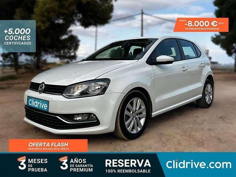 Usado VW Polo Advance 90 CV (66 kW) 2015 Blanco Utilitario