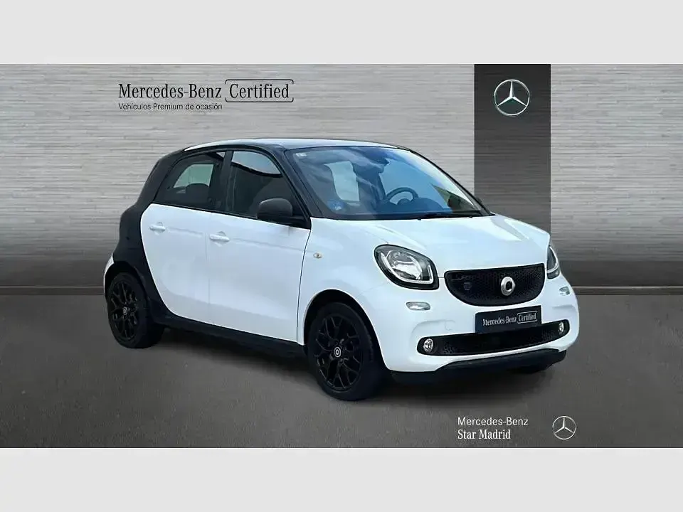 Begagnad Smart ForFour Electric Drive 60 kW (82 HK) 2019 Vit