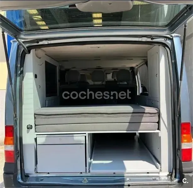 Usado Ford Transit 76 CV (55 kW) 2001 Gris / plata Van