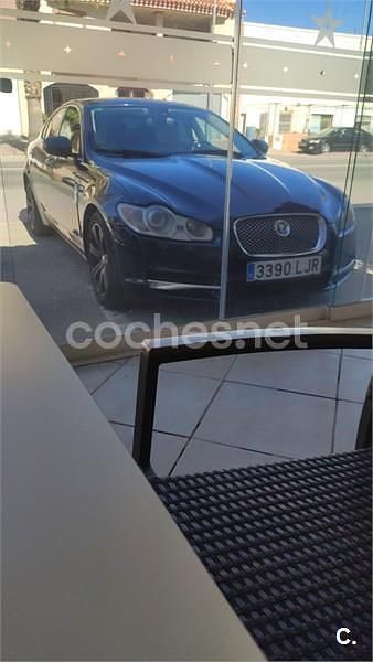 Usado Jaguar XF Luxury 211 CV (155 kW) 2010 Azul Berlina