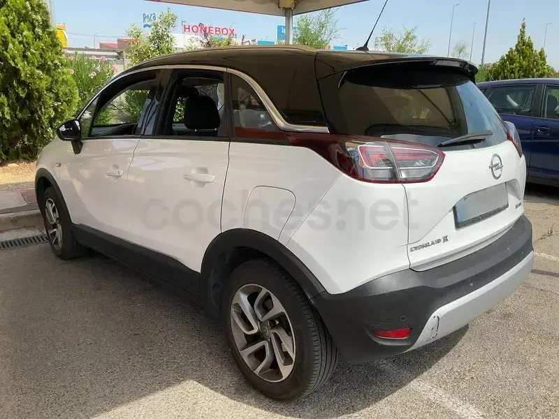 Usado Opel Crossland X Selective 110 CV (80 kW) 2018 Blanco SUV