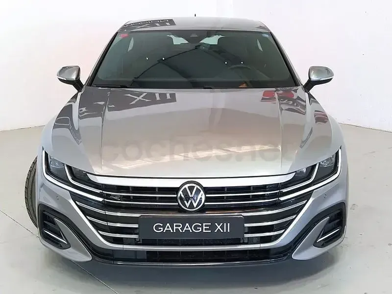 Usado VW Arteon R-line 150 CV (110 kW) 2021 Gris / plata Berlina