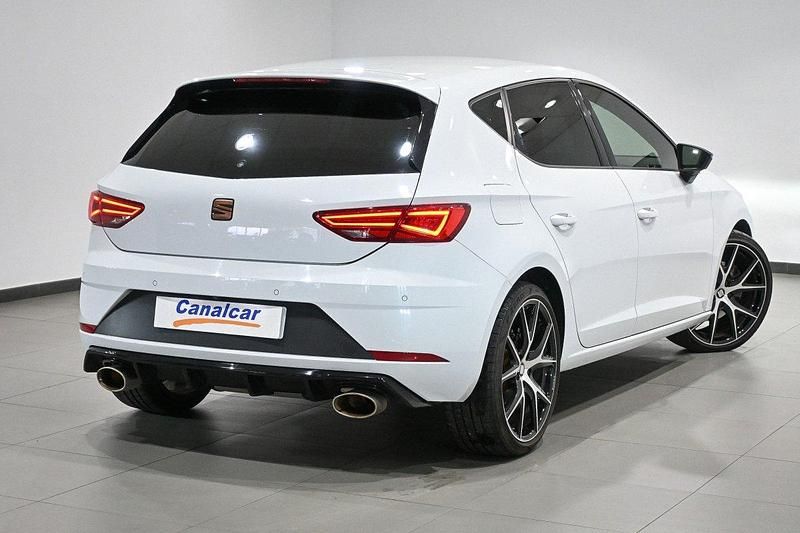 Usado Seat Leon ST FR 150 CV (110 kW) 2020 Blanco Familiar