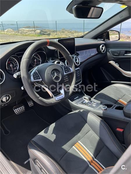 Usado Mercedes CLA45 AMG AMG 381 CV (280 kW) 2016 Blanco Familiar