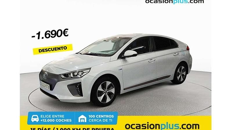 Plateado Usado 2019 Hyundai Ioniq Style Berlina | 10.900 € (Buen precio) - Imagen 1/4