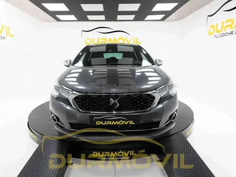 Usado DS Automobiles DS4 180 CV (132 kW) 2015 Gris / plata Berlina