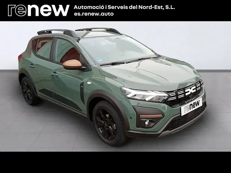 Usado Dacia Sandero Extreme 91 CV (66 kW) 2024 Verde Berlina