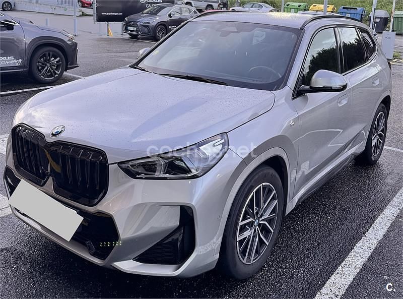 Usado BMW X1 Comfort Edition 163 CV (119 kW) 2023 Gris / plata SUV