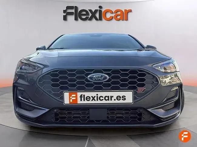 Begagnad Ford Focus ST 280 HK (205 kW) 2023 Grå Sedan