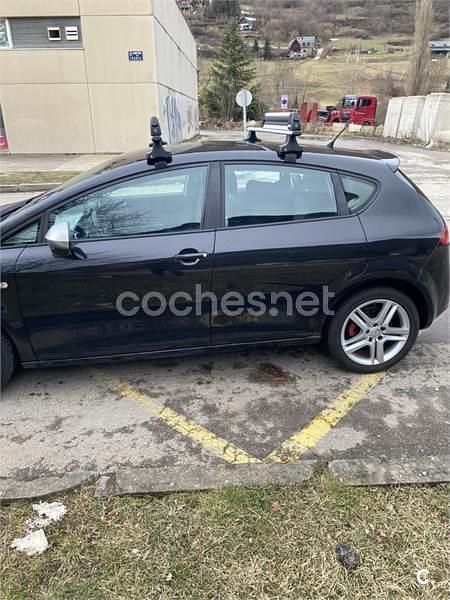 Käytetty Seat Leon FR 170 HP (125 kW) 2009 Musta Sedan