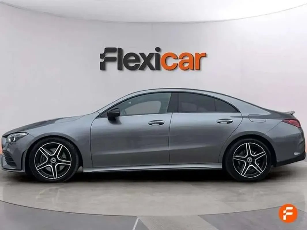 Usado Mercedes CLA200 150 CV (110 kW) 2019 Gris Coupe