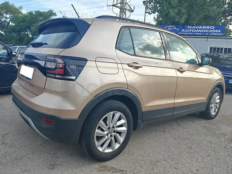 Usado VW T-Cross Edition 115 CV (84 kW) 2019 Rosa SUV