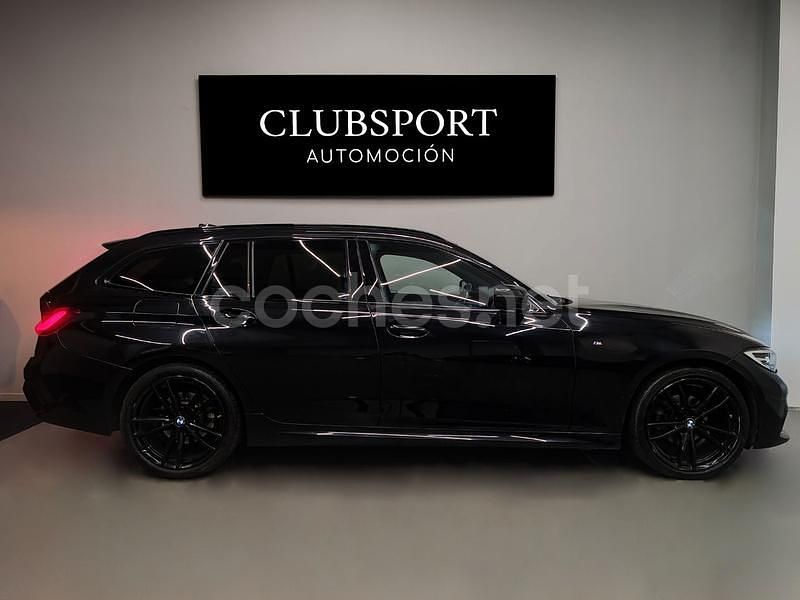 Usado BMW 318 M Sport 150 CV (110 kW) 2021 Negro Familiar