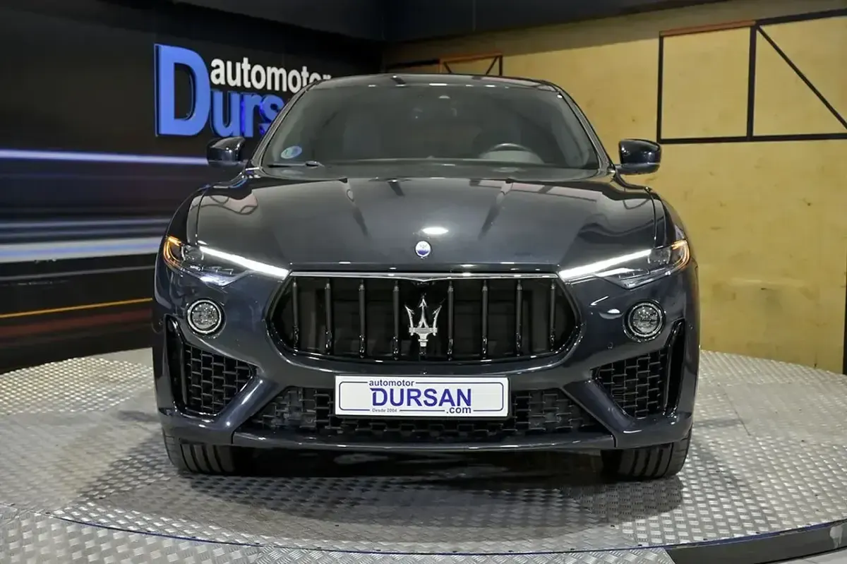 Usado Maserati Levante GT 330 CV (242 kW) 2022 Negro SUV