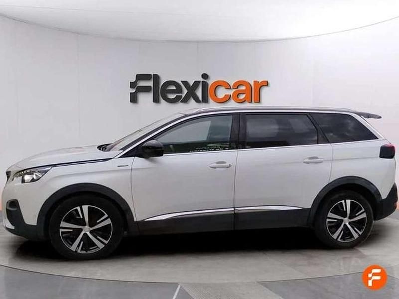 Usado Peugeot 5008 GT-line 131 CV (96 kW) 2018 Blanco SUV
