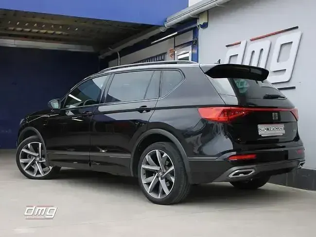 Usado Seat Tarraco 4Drive 200 CV (147 kW) 2020 Negro SUV