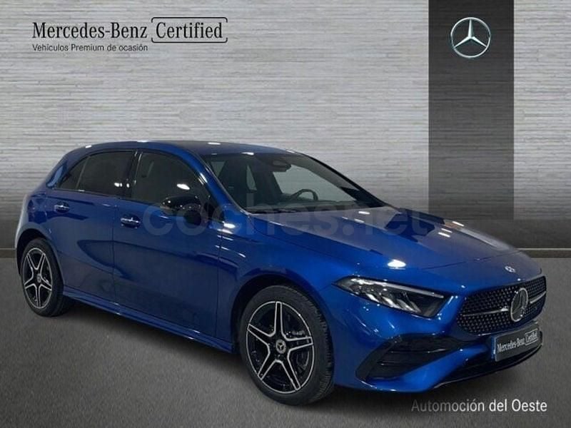Usado Mercedes A250 AMG line 218 CV (160 kW) 2024 Azul Berlina