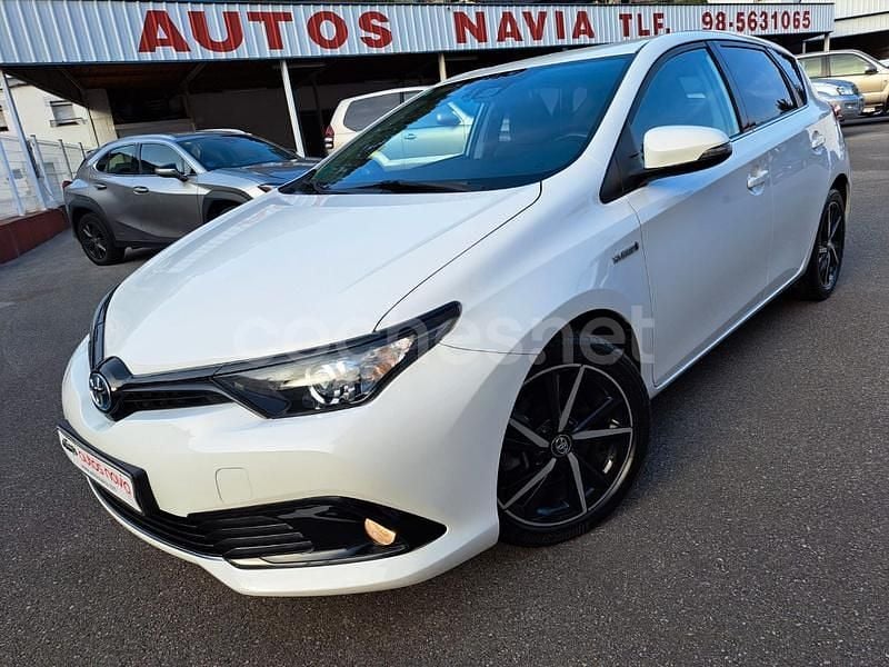 Blanco Usado 2018 Toyota Auris Hybrid Edition Berlina | 16.990 € (Precio justo) - Imagen 1/4