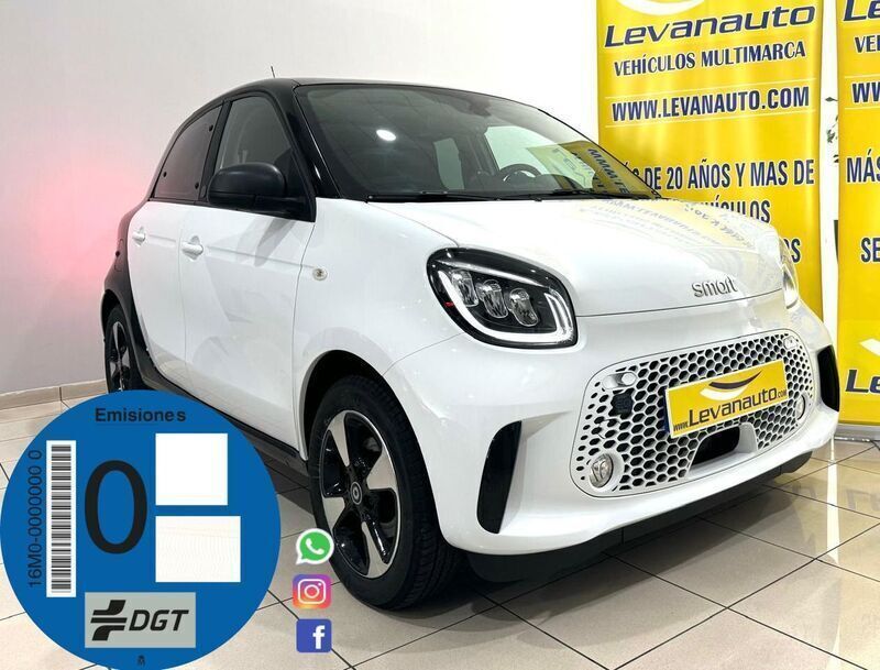 Blanco Usado 2020 Smart ForFour Electric Drive Passion Utilitario | 13.800 € (Precio justo) - Imagen 1/4