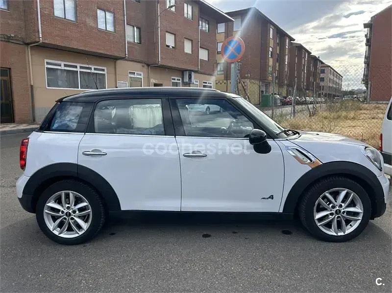 Usado Mini Cooper D Countryman 112 CV (82 kW) 2010 Blanco SUV