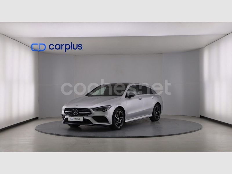 Negro noche (sólido) Usado 2022 Mercedes CLA250e Shooting Brake Familiar | 37.990 € (Un poco caro) - Imagen 1/4