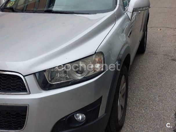 Usado Chevrolet Captiva LT 163 CV (119 kW) 2013 Gris / plata SUV