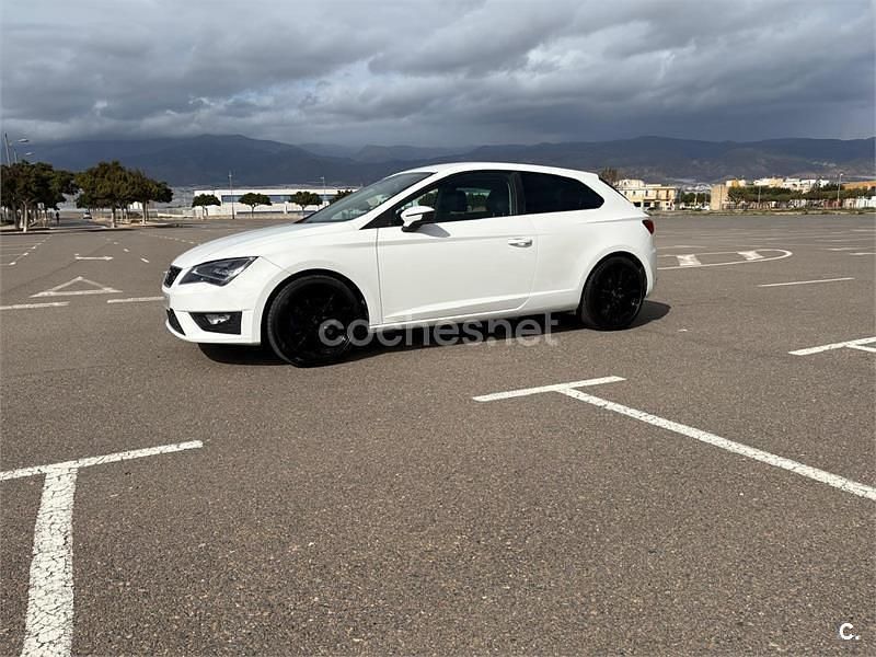 Usado Seat Leon SC FR 184 CV (135 kW) 2015 Blanco Utilitario