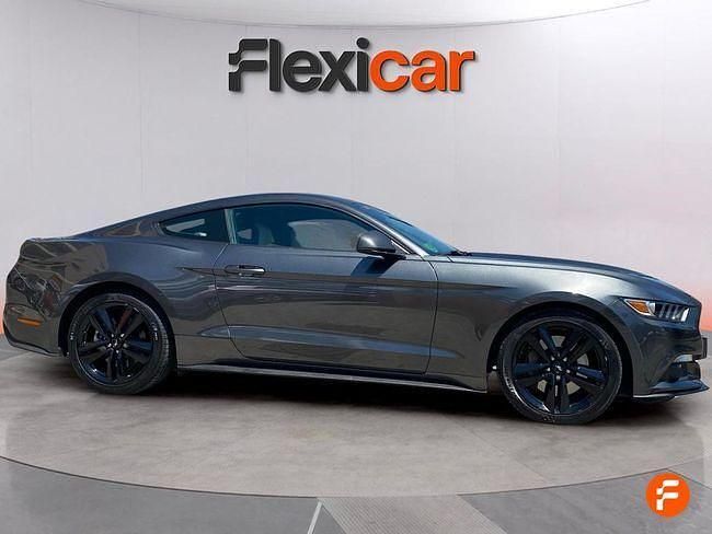 Usado Ford Mustang 310 CV (228 kW) 2016 Gris Coupe
